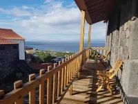 Astonishing Double Room in Sao Roque do Pico 住宿飯店