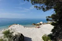 Beautiful Apartments with a Balcony Next to the Beach Hotels near Stablo