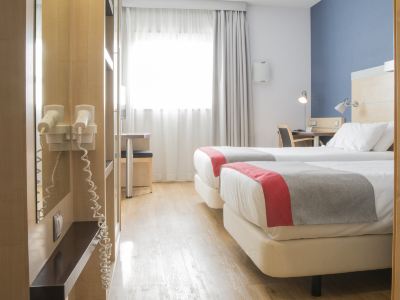 Holiday Inn Express VALENCIA - BONAIRE by IHG