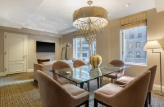 Omni Berkshire Place Hotels in Midtown