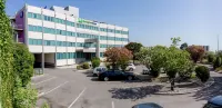 Holiday Inn Express LISBON AIRPORT by IHG - parking