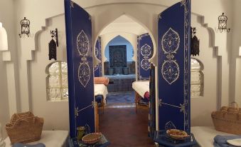 Hotel Al Alba Hammam & Restaurant