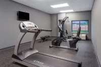 Baymont Inn & Suites by Wyndham Madison - Gym