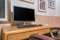 Super 8 by Wyndham Superior WI