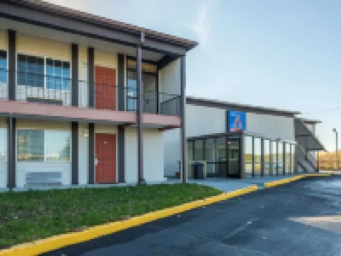 Studio 6 Indianapolis, IN Hotels in Indianapolis