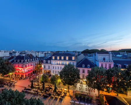 ベストウェスタン ホテル サントル ランス マルヌのホテル