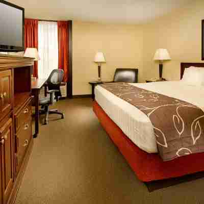 Drury Inn Paducah Rooms