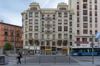 이코니 그란 비아 마드리드 호텔