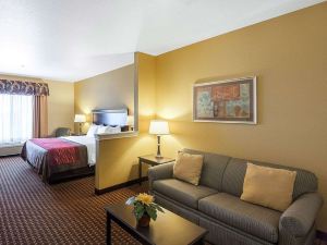 Comfort Inn & Suites Regional Medical Center