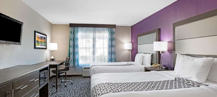 La Quinta Inn & Suites by Wyndham Pharr North McAllen Hotels in Hidalgo County