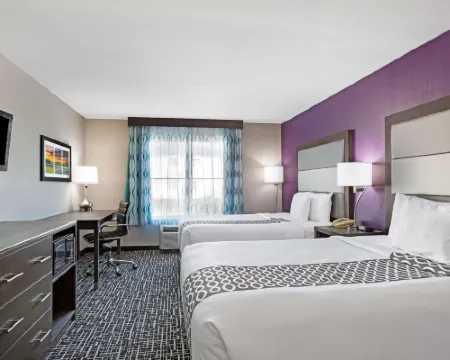La Quinta Inn & Suites by Wyndham Pharr North McAllen Hotels in Pharr