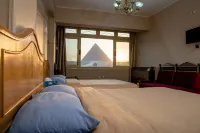 Guardian Guest House Hotels in Nazlet El-Semman