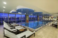 DoubleTree by Hilton Avanos - Cappadocia - Kolam Renang