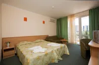 Sunny Day Club Hotel