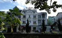 PHUONG VY LUXURY HOTEL
