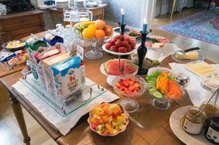 Hotell Villa Vesta Отели в г. Trensum