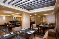 Le Parc Hotel, Beyond Stars