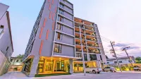 B2 Phuket Boutique & Budget Hotel Hotel a 