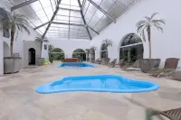 Hotel Gramado Palace - Swimmingpools