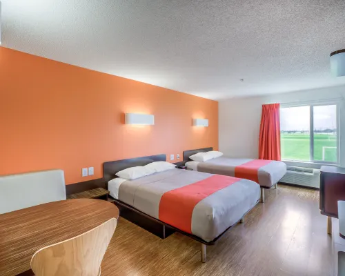Motel 6 Headingley, MB - Winnipeg West Hotels near Assiniboia Downs