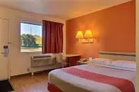 Motel 6 Bismarck, ND