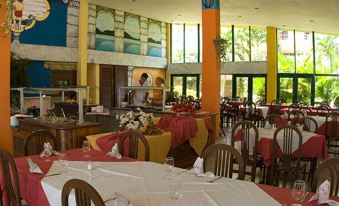 Mar del Sur All Inclusive - Housity