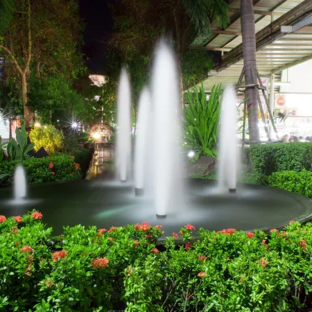Chanathinat Place