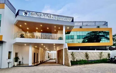 Bintang Guest House Lampung Hotel dekat Puncak Mas