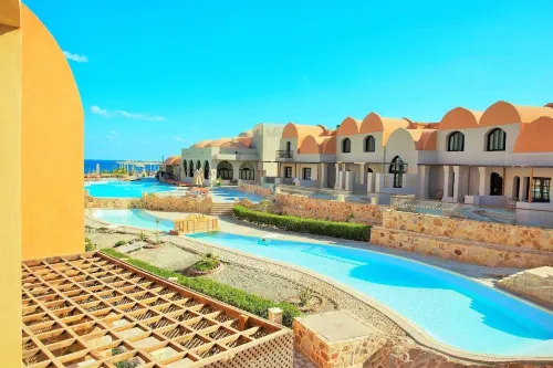 Rohanou Beach Resort Отели в г. Qesm Al Qoseir