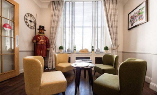 8. 가든 코트 호텔..