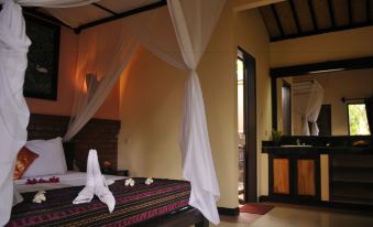 Tirta Sari Bungalow