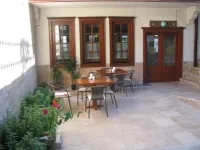 Simre Hotel - Pet Friendly