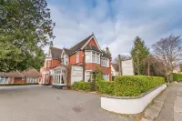 Grovefield Manor Hotels near Sandbanks Beach