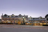 Banjo Paterson Inn Hotels in 