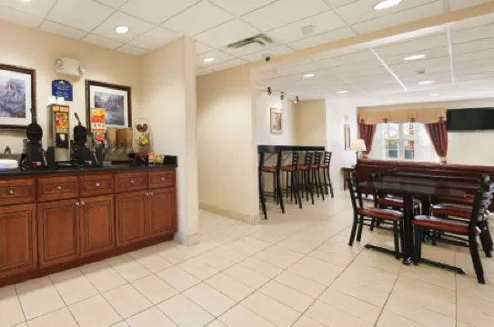 Microtel Inn & Suites by Wyndham Ann Arbor