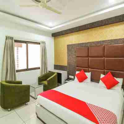 OYO 16377 Eagle Fantasy Rooms