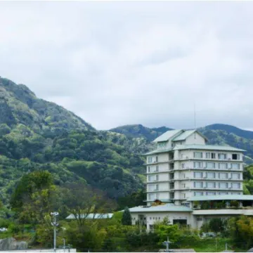 Izu-Nagaoka Hotel Tenbo Hotels near Nirayama Castle Ruins