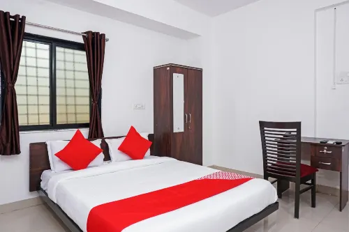 Collection O Laxmi Chowk Hinjewadi