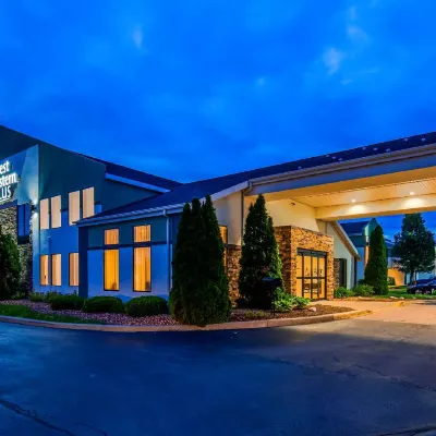 Syracuse Grand Các khách sạn gần Trung tâm mua sắm Destiny USA