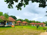 Vung Bau Resort Hotels in Cua Can