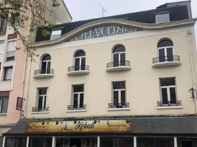 Appart'hôtel Voltaire Hotel a Le Poinconnet