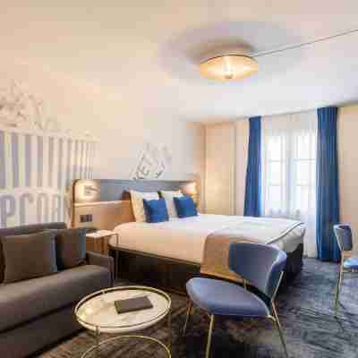 Best Western Plus LArtist Hotel Rooms