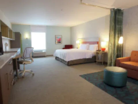 Home2 Suites by Hilton Nampa Hotels near Ford Idaho Center