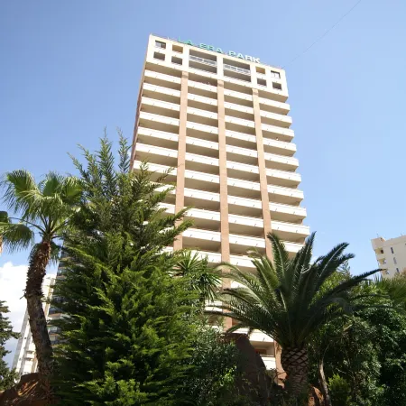 Apartamentos la Era Park