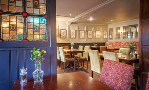 8. 챕터 하우스 솔..