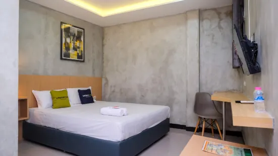 Urbanview Hotel Syariah Artamara Tegal by RedDoorz