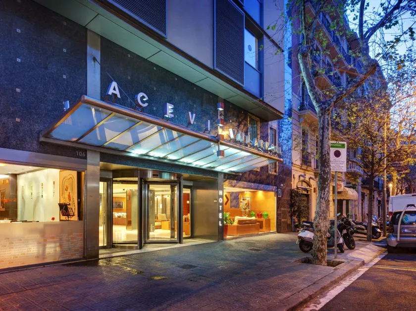 Acevi Villarroel Номера Photos