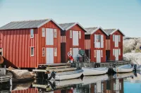 Smögens Hafvsbad Hotels near Soteleden Tångevik