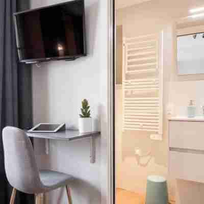 Hyper centre chambre au calme Rooms