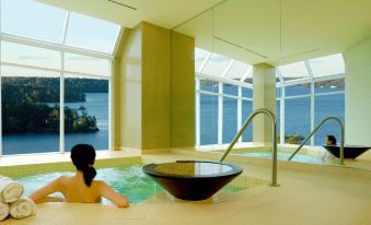 JW Marriott the Rosseau Muskoka Resort & Spa